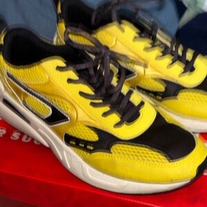 Diesel S-Serendipity Sport Yellow/Black Sneakers, Size 9.5